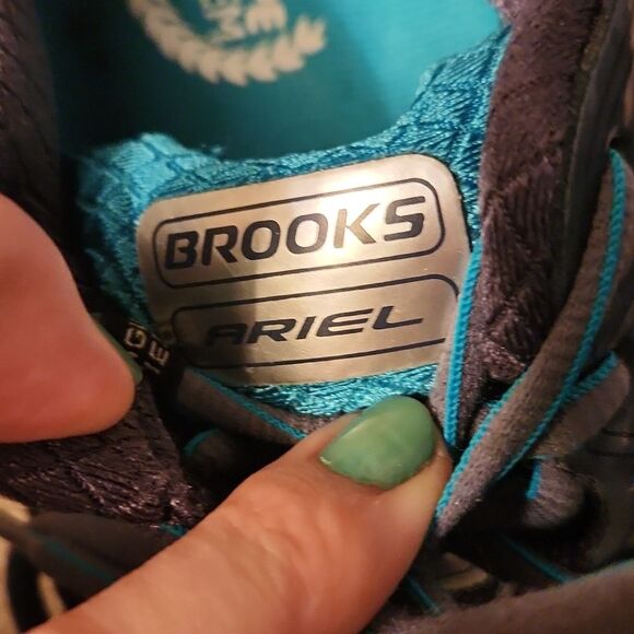 Brooks Ariel 16 Running Shoes Sneakers Gray & Turquoise Blue Women's Size 10 - Picture 7 of 11
